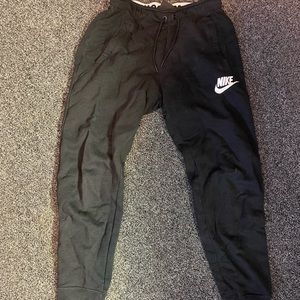 Nike Joggers
